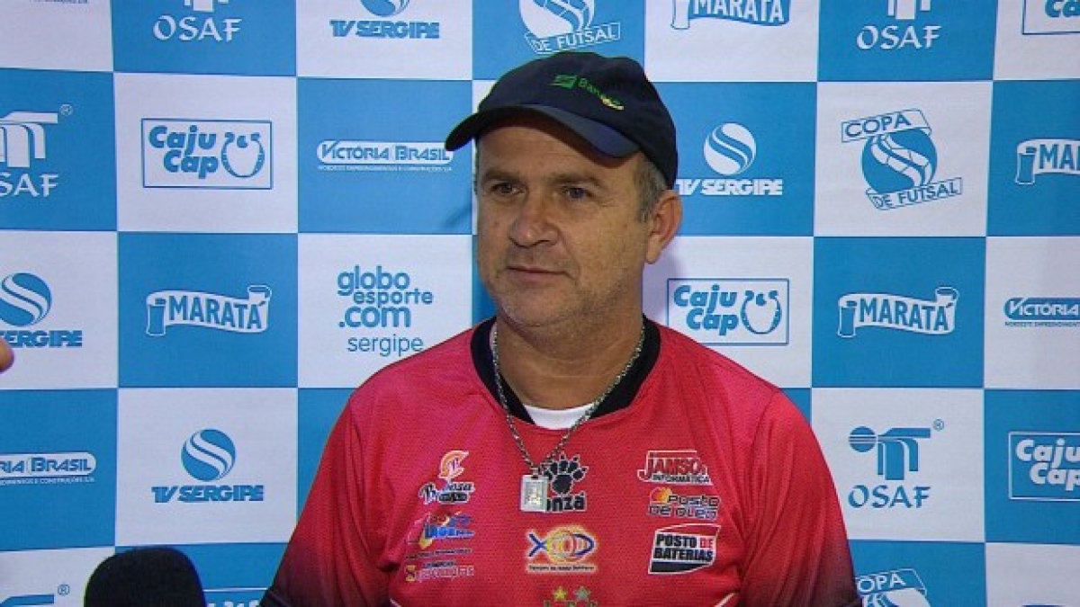 Galego continua como treinador do Lagarto para a disputa da Copa Sergipe (Foto: Reprodução/TV Sergipe)