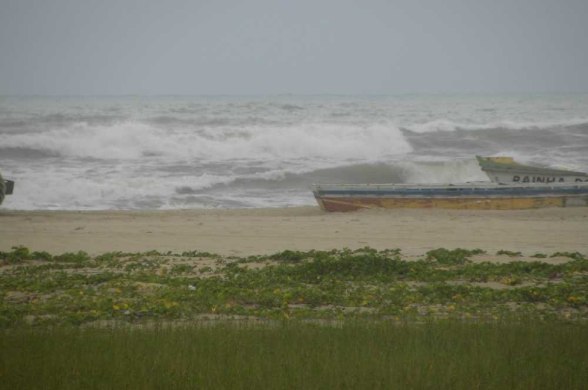 Frente fria poderá provocar mar agitado (Foto: Arquivo Portal Infonet)