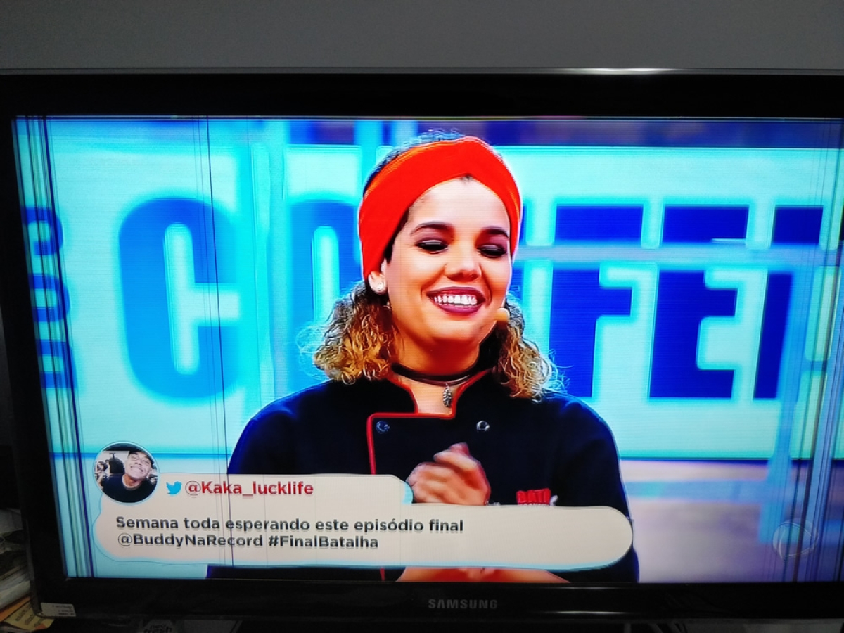 Representante de Sergipe, Iara Siriguela, é a campeã do Batalha dos Confeiteiros (Imagem: Reprodução/TV Record/ClickSergipe)