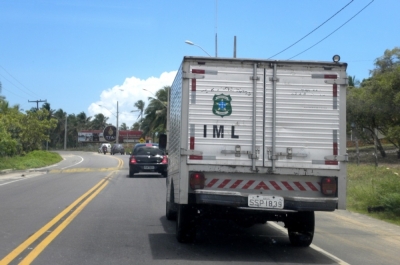 Bebês de um e três meses foram recolhidos pelo IML (Foto: Arquivo Portal Infonet)