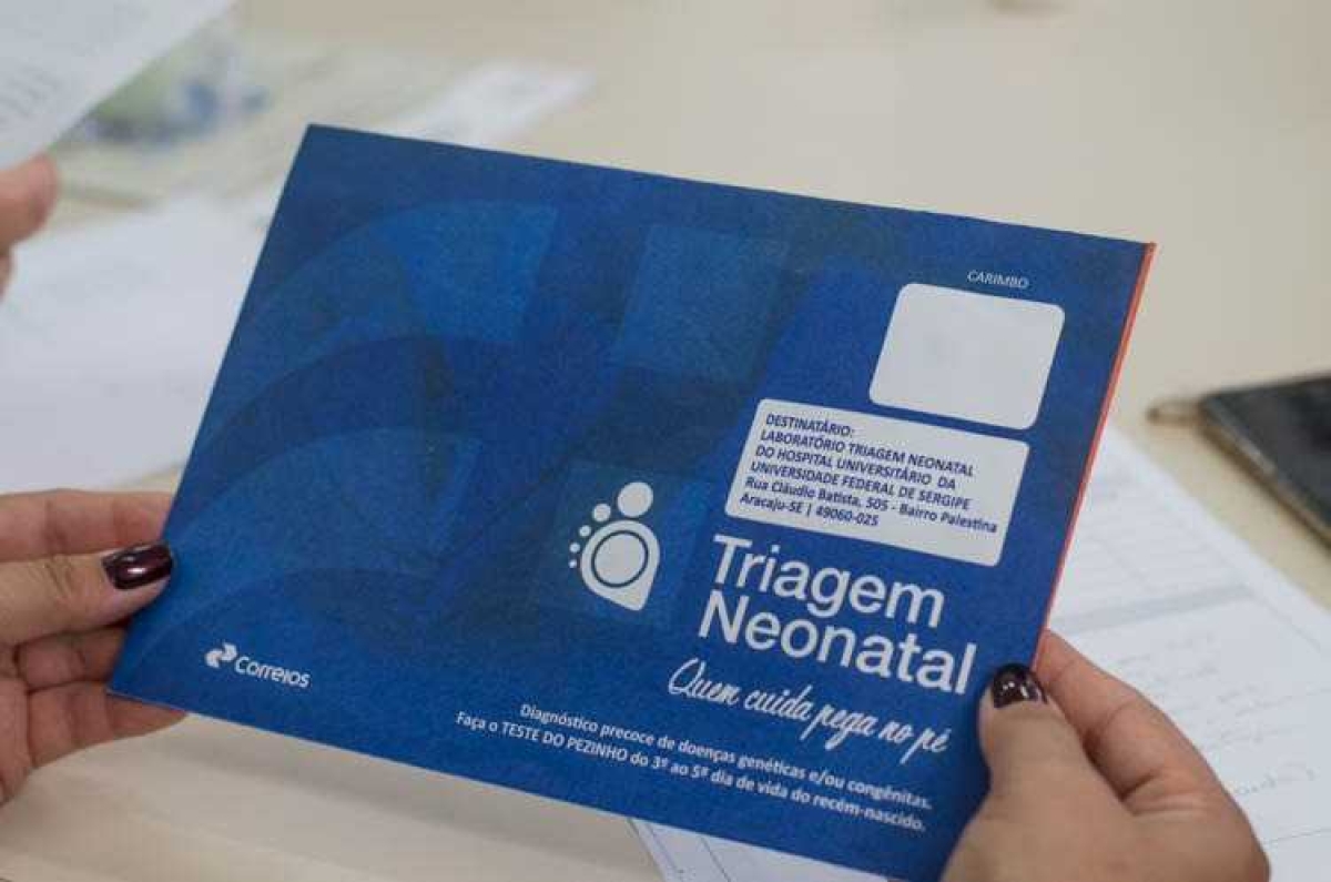SES/Sergipe alerta que municípios só devem enviar amostra de teste do pezinho em envelope padronizado (Foto: Flávia Pacheco/ SES/SE)
