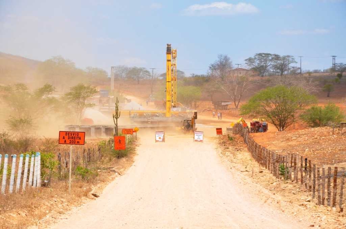 Proinveste: Execução da ponte sobre o Rio Campos Novos em Porto da Folha atinge 80% (Foto: Jorge Reis)