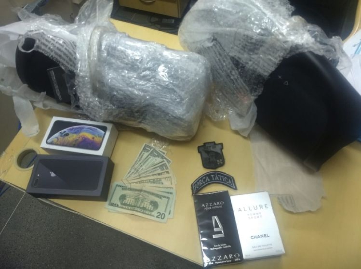Polícia Militar detém homem em posse de produtos sem notas fiscais (Foto: SSP/SE)