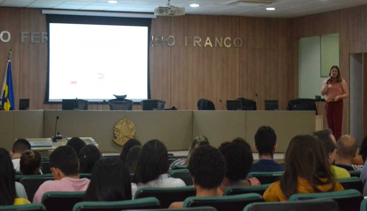 Workshop foi realizado nesta quinta (Foto: Portal Infonet)