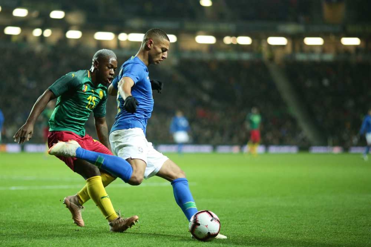 Brasil x Camarões no MK Stadium (Foto: Lucas Figueiredo/ CBF/ Via Fotos Públicas)