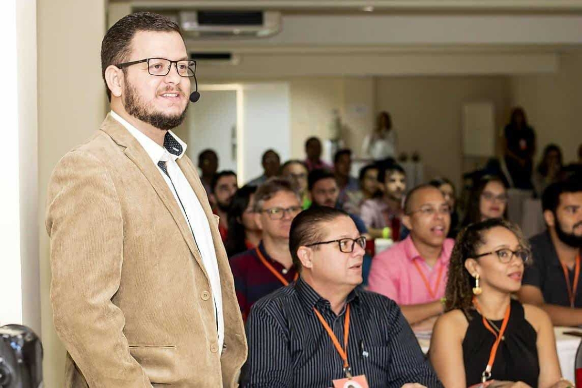 Master coach promove curso de oratória nos dias 1º e 2 de dezembro (Foto: Via NV Comunicação)