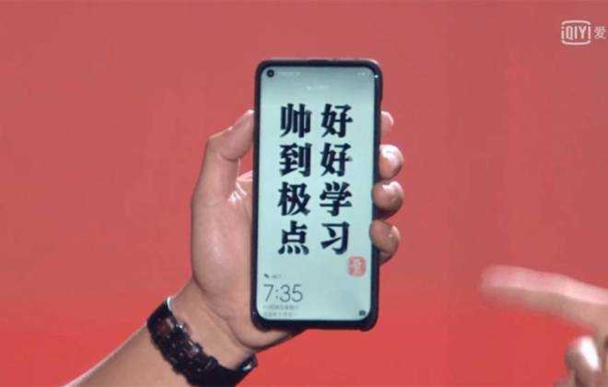 Huawei Nova 4 (Foto: WinFuture)