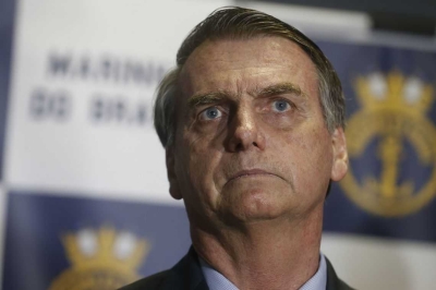 Jair Bolsonaro assina decreto que fixa salário mínimo em R$ 998 em 2019 (Foto: Tânia Rêgo/ Arquivo Agência Brasil)