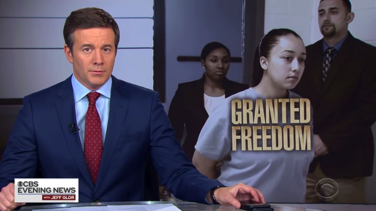 Jovem condenada a prisão perpétua por matar estuprador será libertada (Imagem: Reprodução de vídeo/ YouTube/ CBS Evening News)