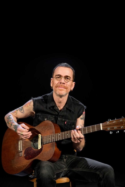 Nando Reis se apresenta em Aracaju com o seu show Voz e Violão (Foto: Carol Siqueira/ Divulgação)