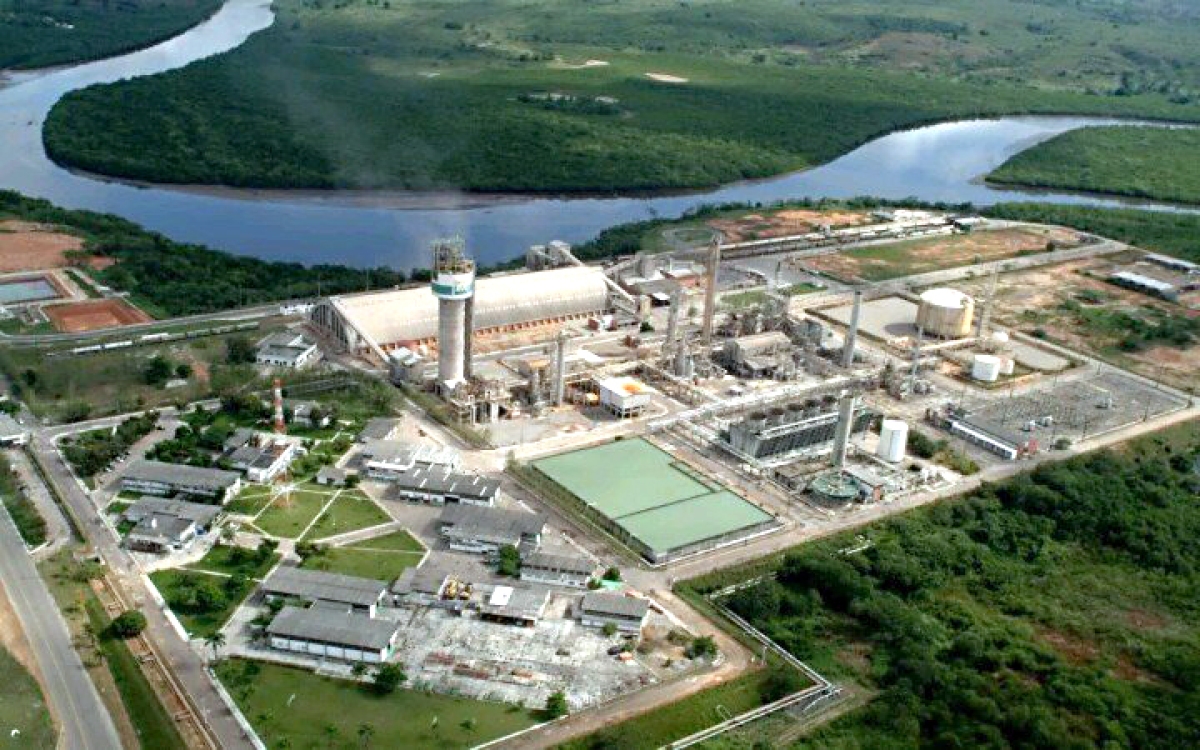 De acordo com o diretor-presidente da Adema,  Gilvan Dias, o processo de hibernação da fábrica, antes mesmo de ser iniciado deve receber autorização do órgão ambiental, o que não foi solicitado e poderá gerar uma multa de até R$ 10 milhões que deverá ser emitida até o final desta semana (Foto: Via ASN)
