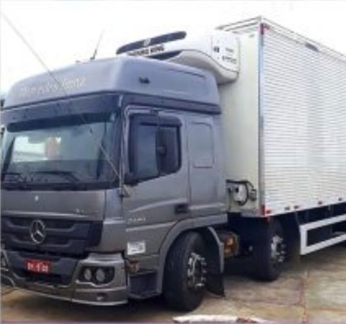 PM recupera caminhão roubado com carga avaliada em 100 mil reais (Foto: PM/SE)