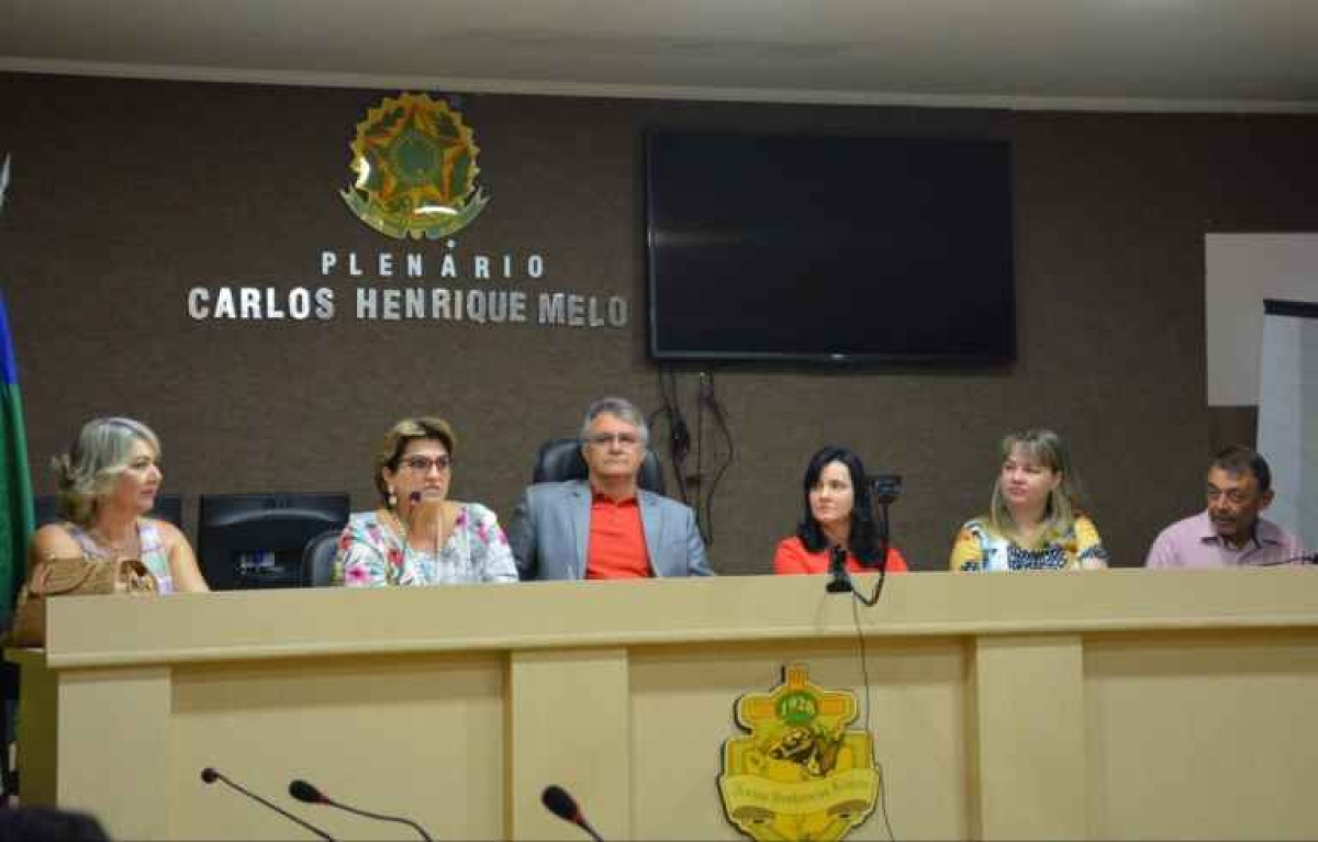 Trabalhadores, gestores e usuários lançam carta em defesa do SUAS no Sertão (Foto: Vieira Neto)
