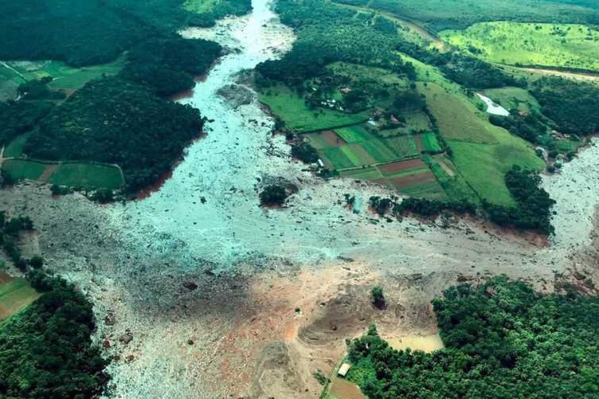 Área atingida pelo rompimento da barragem em Brumadinho (Foto: Divulgação/ Presidência da República)