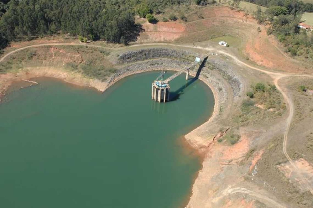 Água desperdiçada no país equivale a quase sete Sistema Cantareira (Foto: Divulgação/ Sabesp)