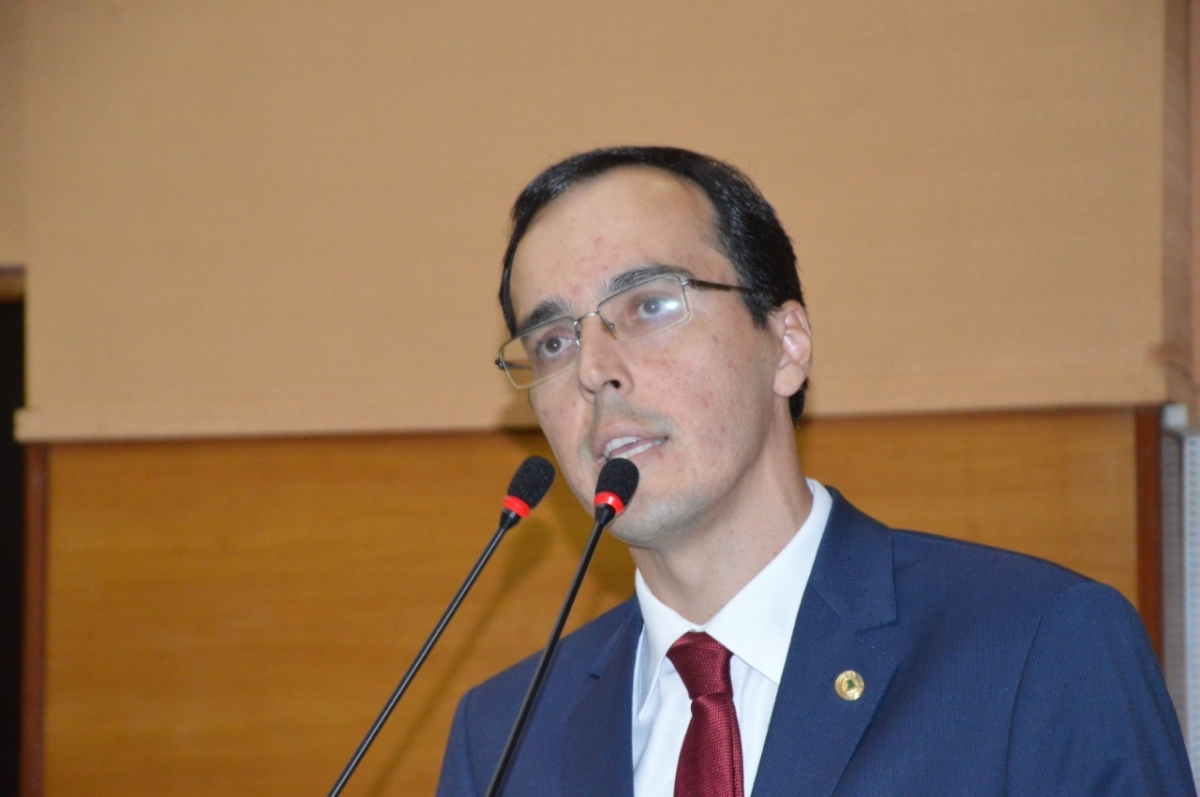 Georgeo Passos: "Estado promete ano com mais arrocho no funcionalismo público" (Foto: Assessoria Georgeo Passos)