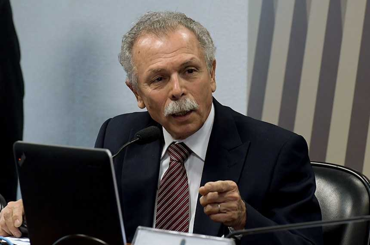 O professor Ricardo Galvão foi ouvido em audiência pública pela Comissão de Meio Ambiente
 (Foto: Waldemir Barreto/ Agência Senado)