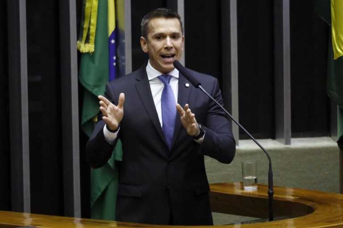 Felipe Carreras: a medida poderá reduzir o custo da mobilidade urbana (Foto: Luis Macedo/ Câmara dos Deputados)