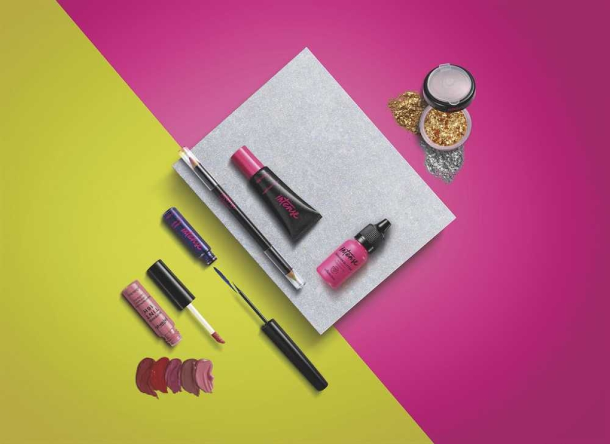 Do glitter ao neon, Intense apresenta produtos veganos e ecofriendly para o Carnaval (Imagem: Divulgação/ Assessoria O Boticário)