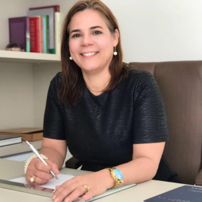 Professora Acácia Lelis (Foto: Assessoria de Imprensa Unit)