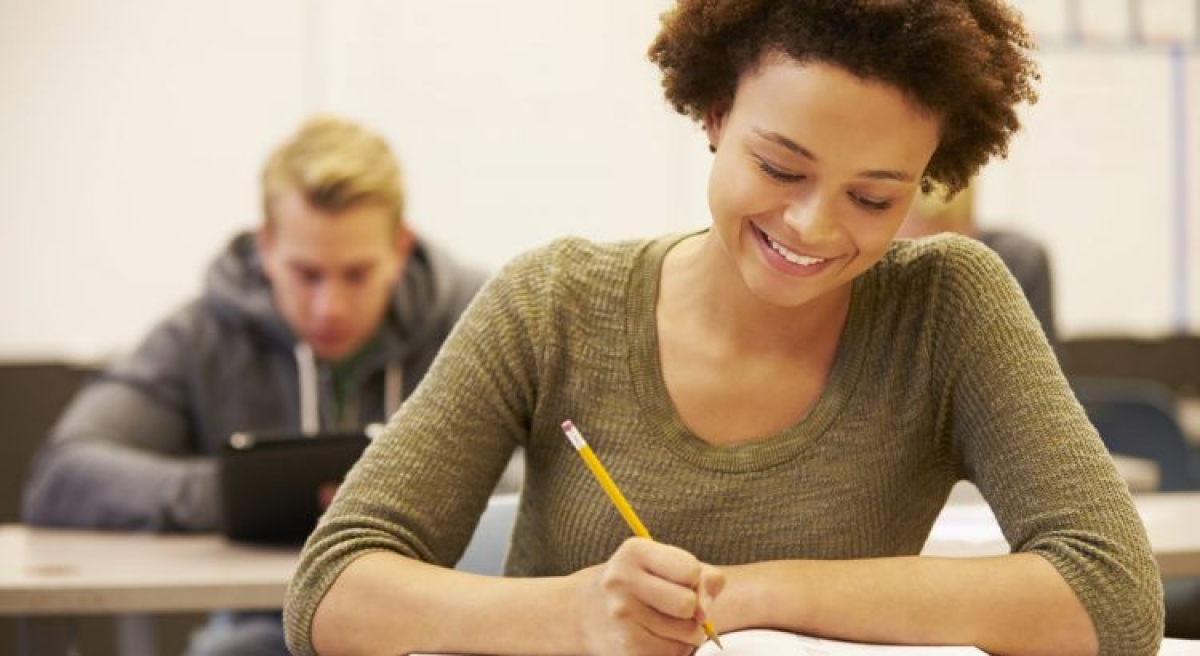 O Megavestibular também contempla quem pretende utilizar a nota do Enem para ingressar na graduação (Foto: Via Destaque Notícias)