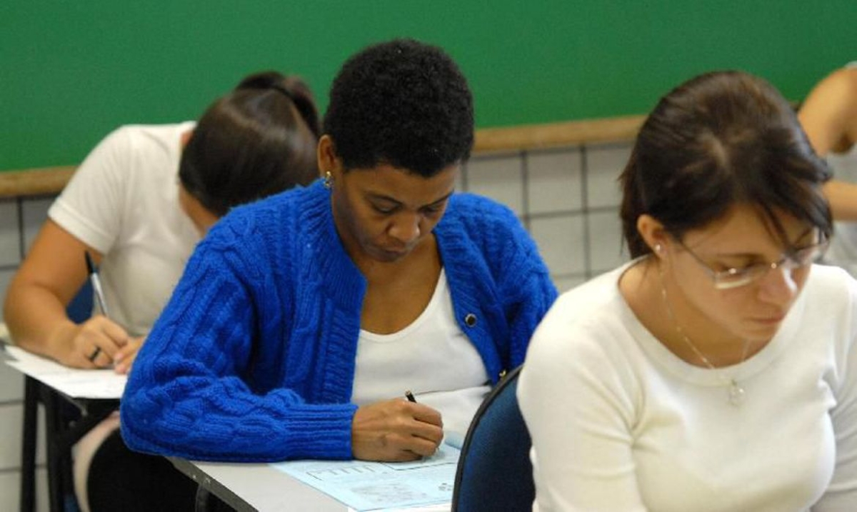 Inscrições para o Encceja 2020 começam nesta segunda-feira, 11/1 (Foto de arquivo: Agência Brasil)