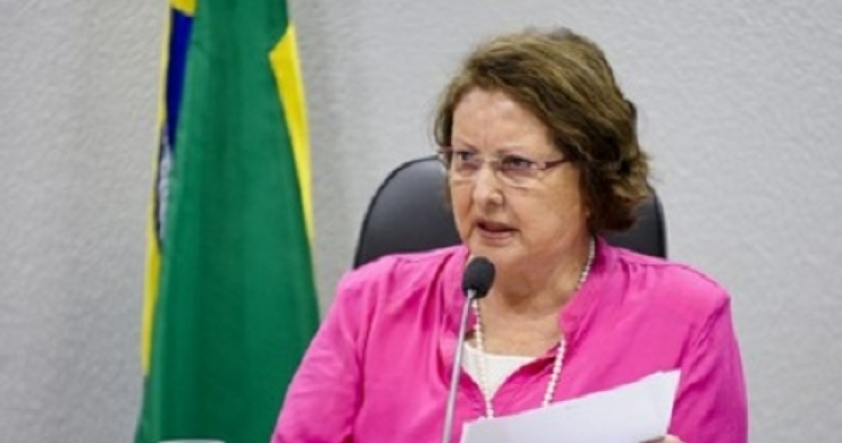 Maria do Carmo é contra cônjuge ter que decidir se a mulher deve ou não fazer laqueadura (Foto: Assessoria Maria do Carmo Alves)