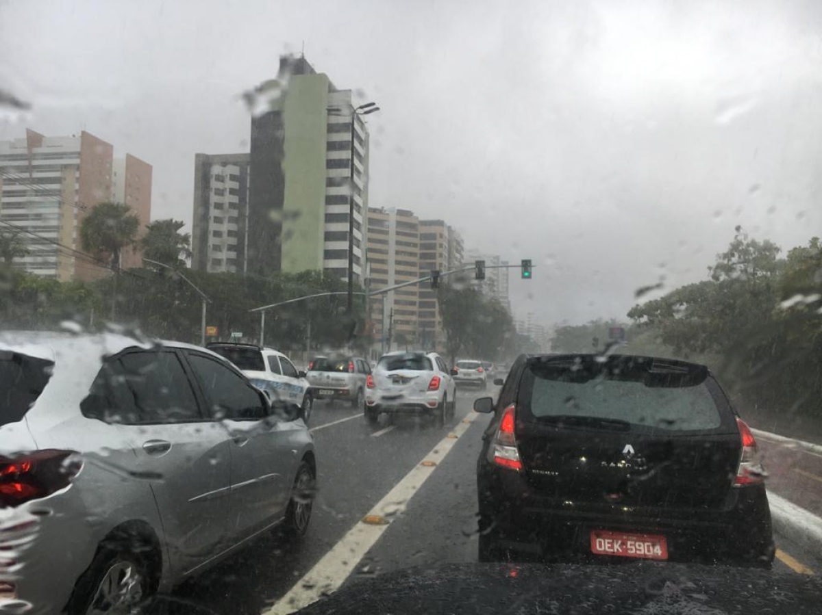 O índice pluviométrico pode atingir de 20 a 30mm/h e até 50 mm/dia (Foto: Sedurbs/SE)