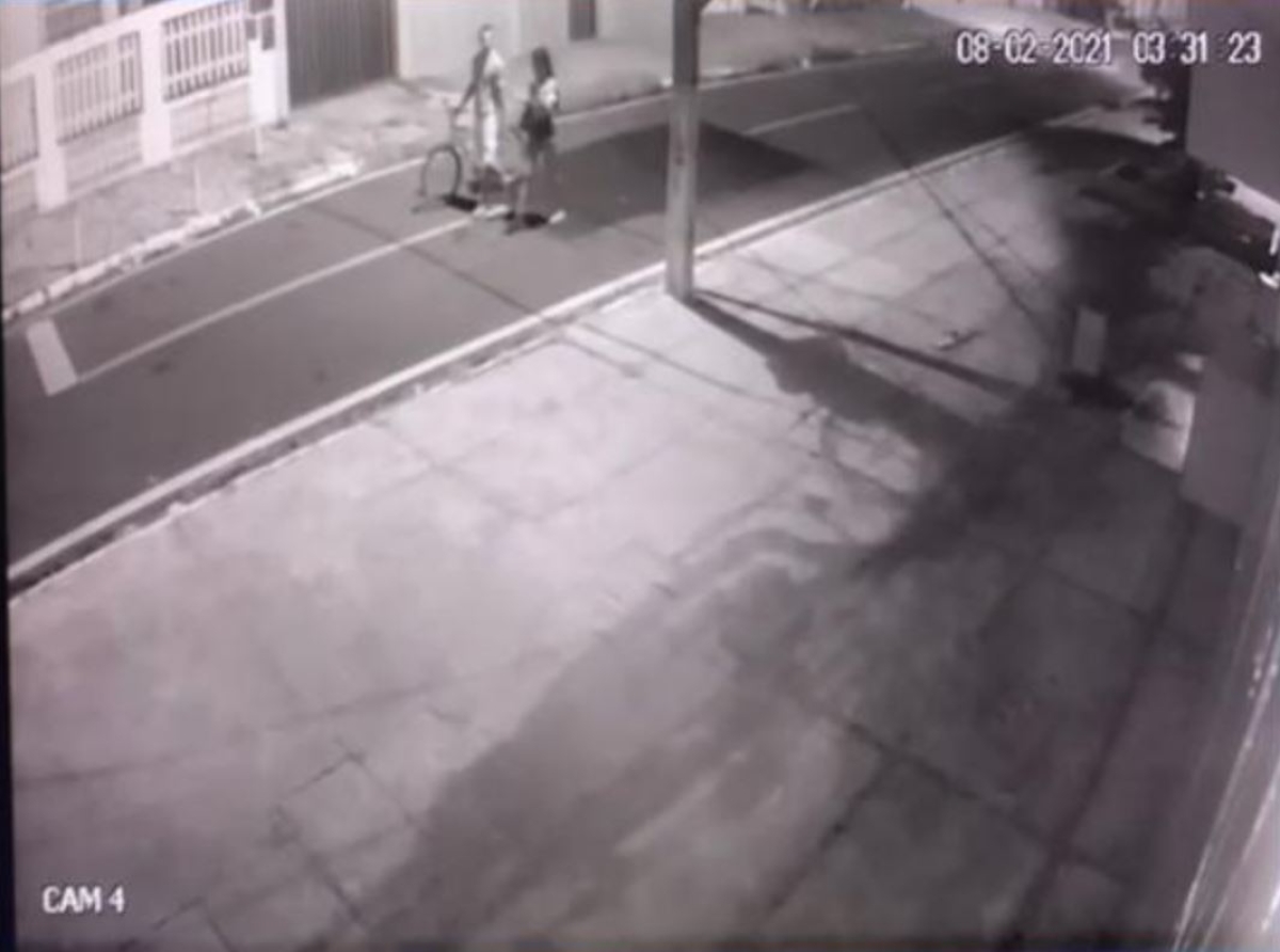 Polícia Civil divulga última imagem em vida de transexual localizada na Coroa do Meio (Imagem: Reprodução)