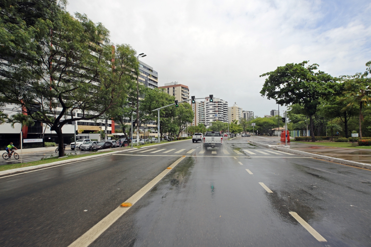 Defesa Civil emite alerta de chuvas moderadas para as próximas 24h em Aracaju (Foto: Sérgio Silva)