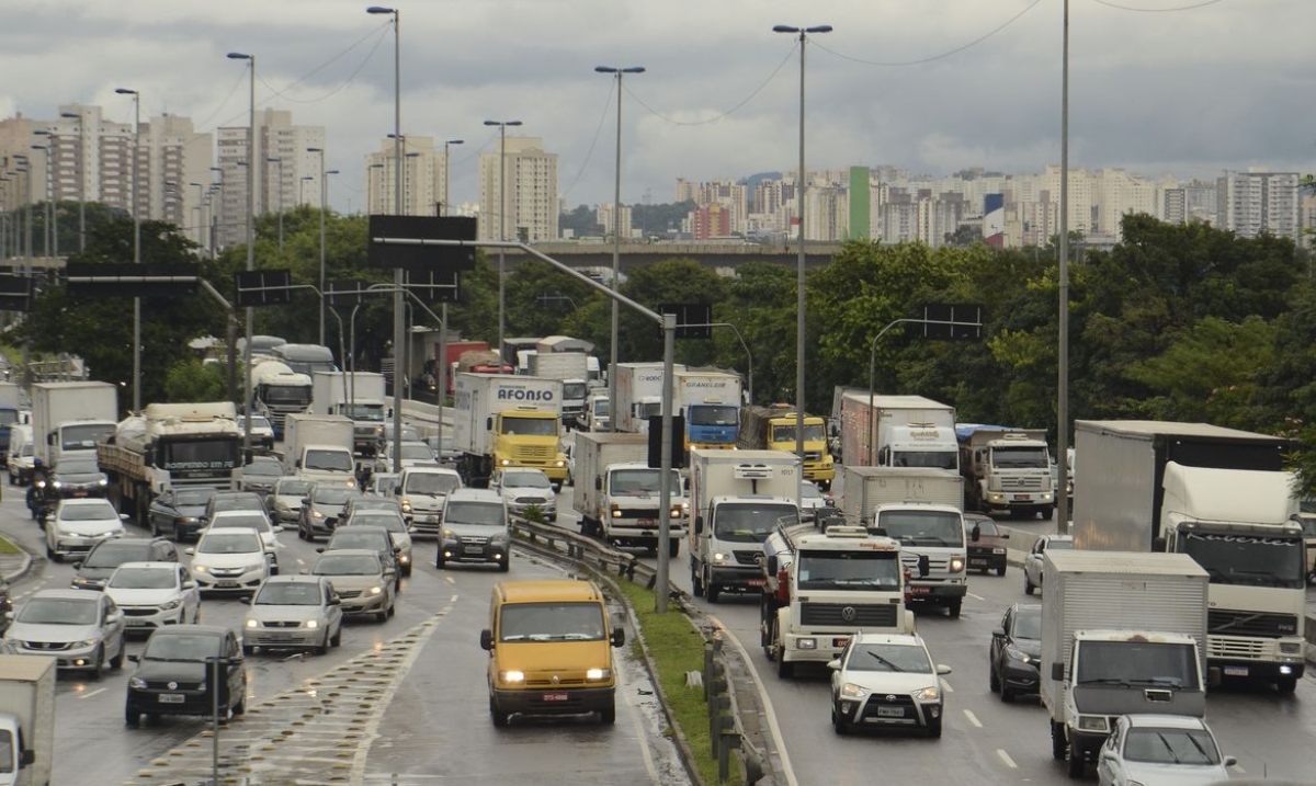 Contran prorroga prazo para motoristas realizarem exame toxicológico (Foto: Rovena Rosa/ Agência Brasil)