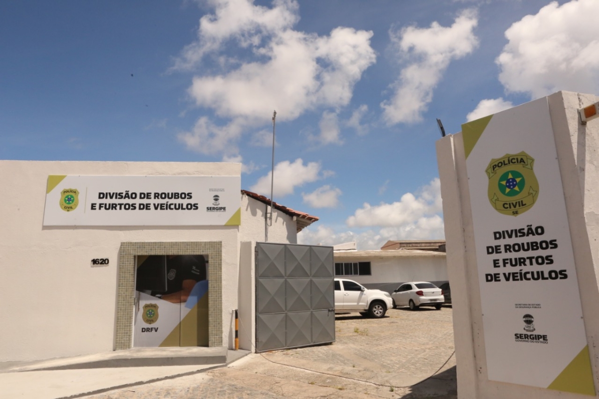 Polícia Civil cumpre dois mandados de prisão por roubo a motorista de aplicativo em Socorro (Foto: SSP/SE)