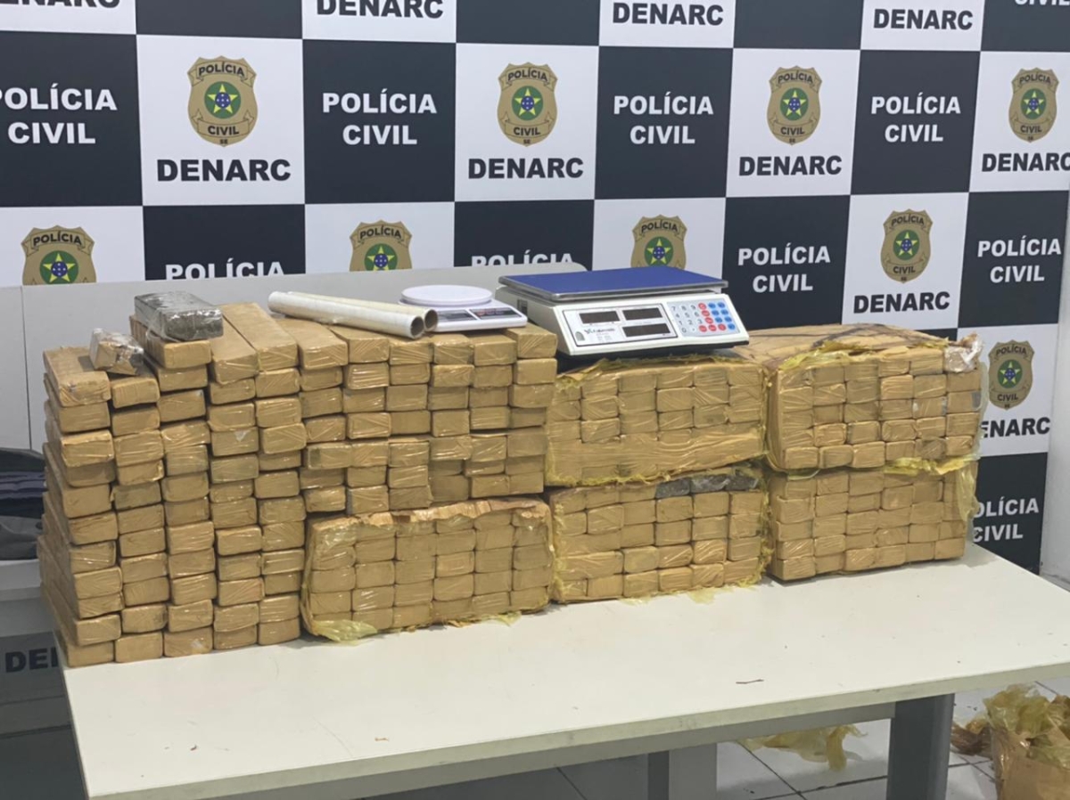 Polícia Civil apreende 200 quilos de maconha e prende três traficantes (Foto: SSP/SE)