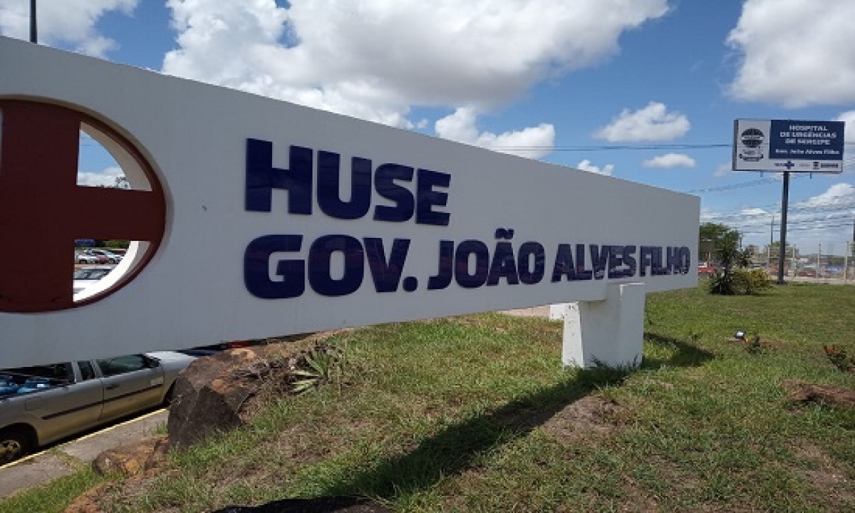 Mãe dos gêmeos mortos em incêndio segue em estado grave no Huse (Foto: Ascom SES/SE)