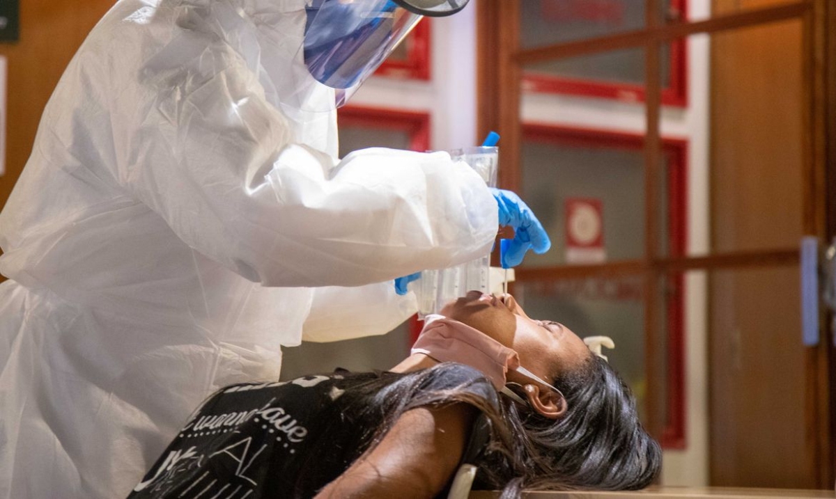 Agência Brasil explica diferença dos sintomas de covid-19 e gripe (Foto: Vinicius Magalhaes/ Sesi)