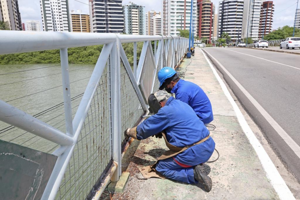 Defesa Civil atesta segurança da ponte Godofredo Diniz para pedestres e ciclistas (Foto: Marcelle Cristinne/ Prefeitura de Aracaju)