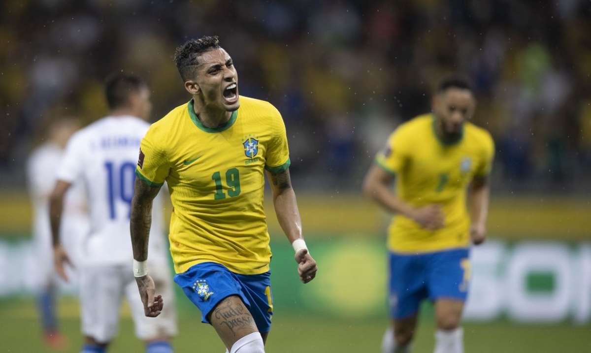 Em noite de experiências, Brasil goleia o Paraguai nas Eliminatórias (Foto: Lucas Figueiredo/ CBF)