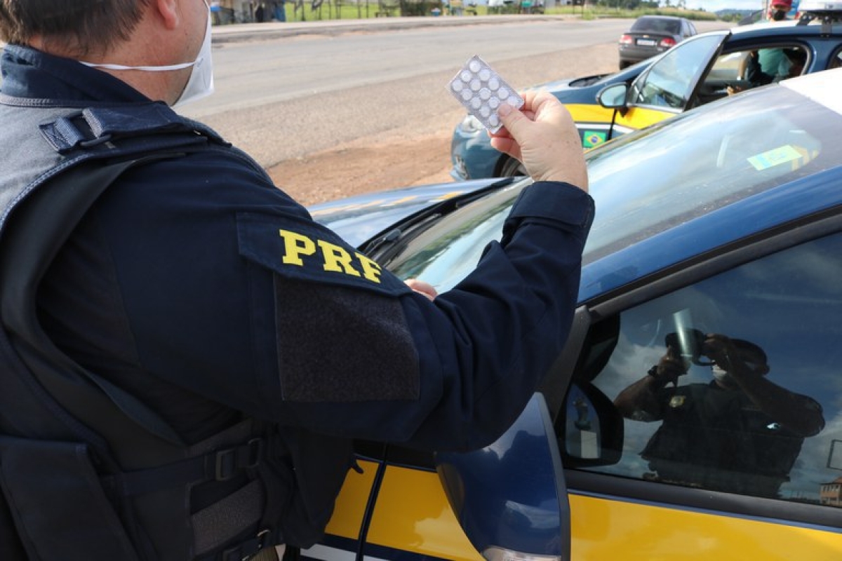 Itabaiana/SE: PRF apreende mais de 730 comprimidos de "rebite" (Foto: Polícia Rodoviária Federal | gov.br)