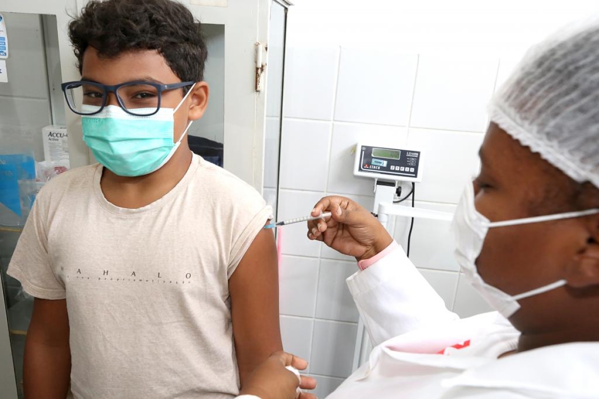 Aracaju já vacinou 50% das crianças de 5 a 11 anos contra covid (Foto: André Moreira e Marcelle Cristinne)