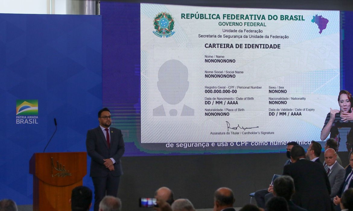 Solenidade de lançamento da Carteira de Identidade Nacional (Foto: Fabio Rodrigues-Pozzebom/ Agência Brasil)
