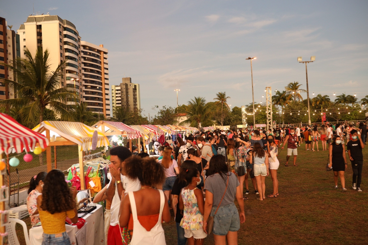 Feirinha da Gambiarra de Verão movimenta economia na capital sergipana (Foto: AG? - Comunicação Estratégica)