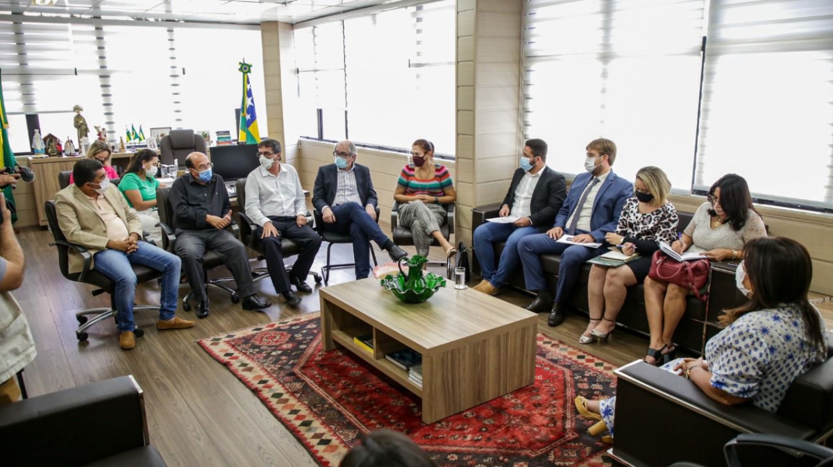 FAMES discute ações de qualificação para a Educação Básica em parceria com órgãos públicos (Foto: Igor Graccho)