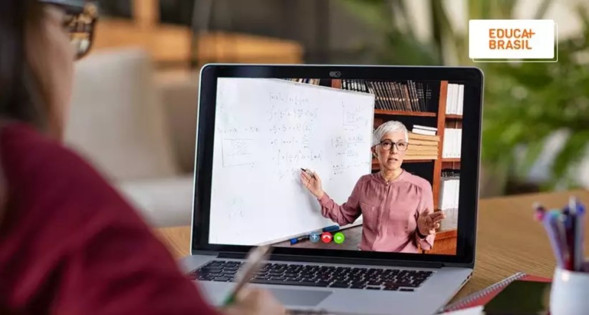 UEMA oferece cursos gratuitos à distância na área da Educação - Foto: Educa Mais Brasil