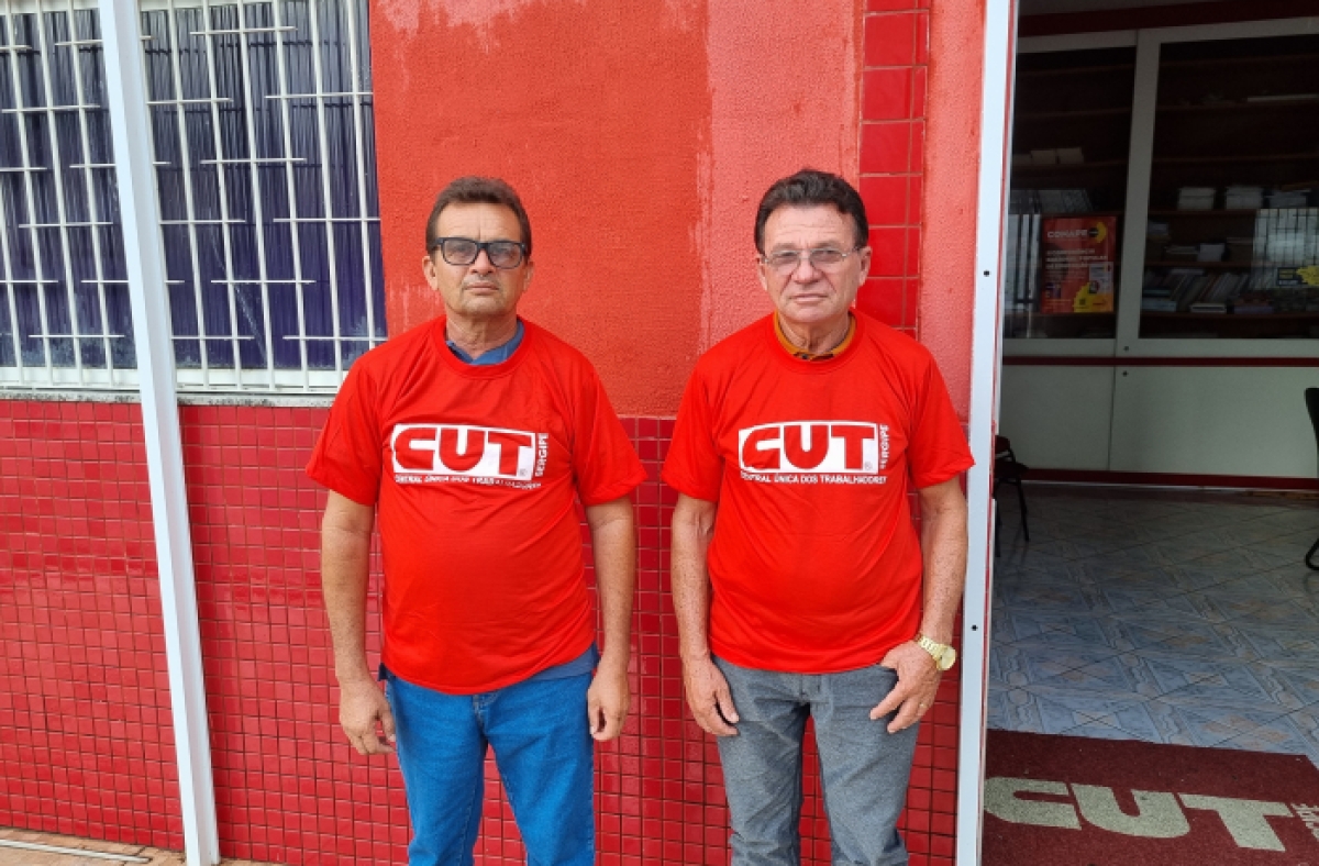 Sintegre denuncia que prefeita não pagou reajuste de 15,989% aprovado em março (Foto: CUT-SE)