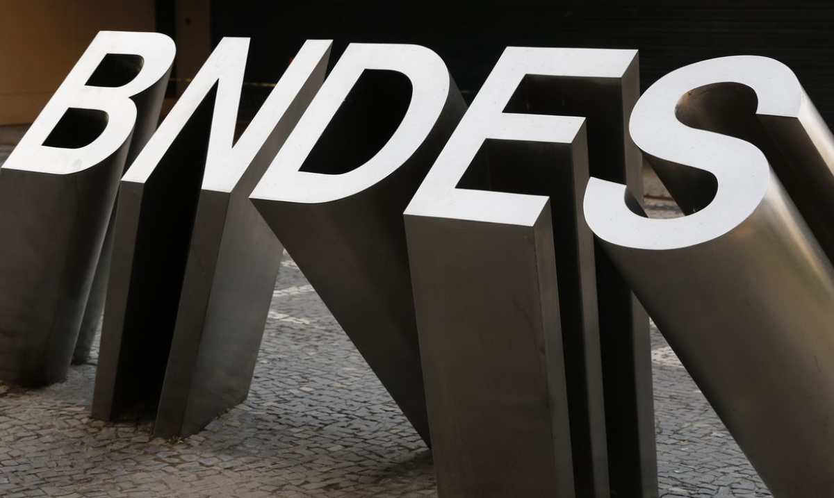 BNDES lança plataforma para impulsionar oportunidades de investimentos - Foto: Fernando Frazão | Agência Brasil BNDES lança plataforma para impulsionar oportunidades de investimentos - Foto: Fernando Frazão | Agência Brasil
