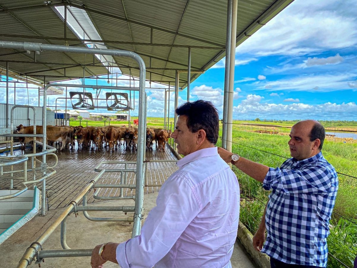 "Quem produz e gera emprego terá o nosso apoio", diz Valmir de Francisquinho em visita a Glória - Foto: Assessoria Valmir de Francisquinho