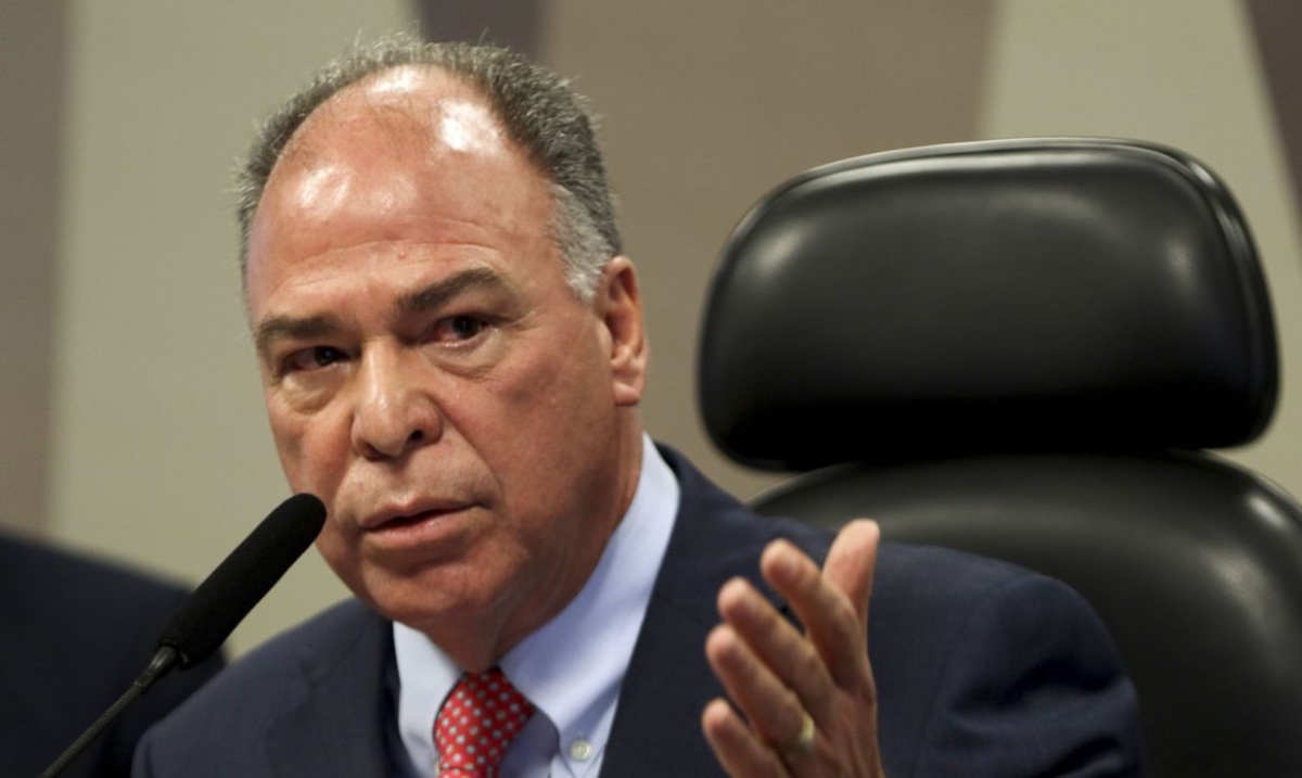 O senador Fernando Bezerra Coelho, concede entrevista à imprensa, sobre o projeto que prevê teto de 17% para o ICMS dos combustíveis e da energia elétrica, alíquota inferior à praticada atualmente por parte dos estados - Foto:  Wilson Dias | Agência Brasil