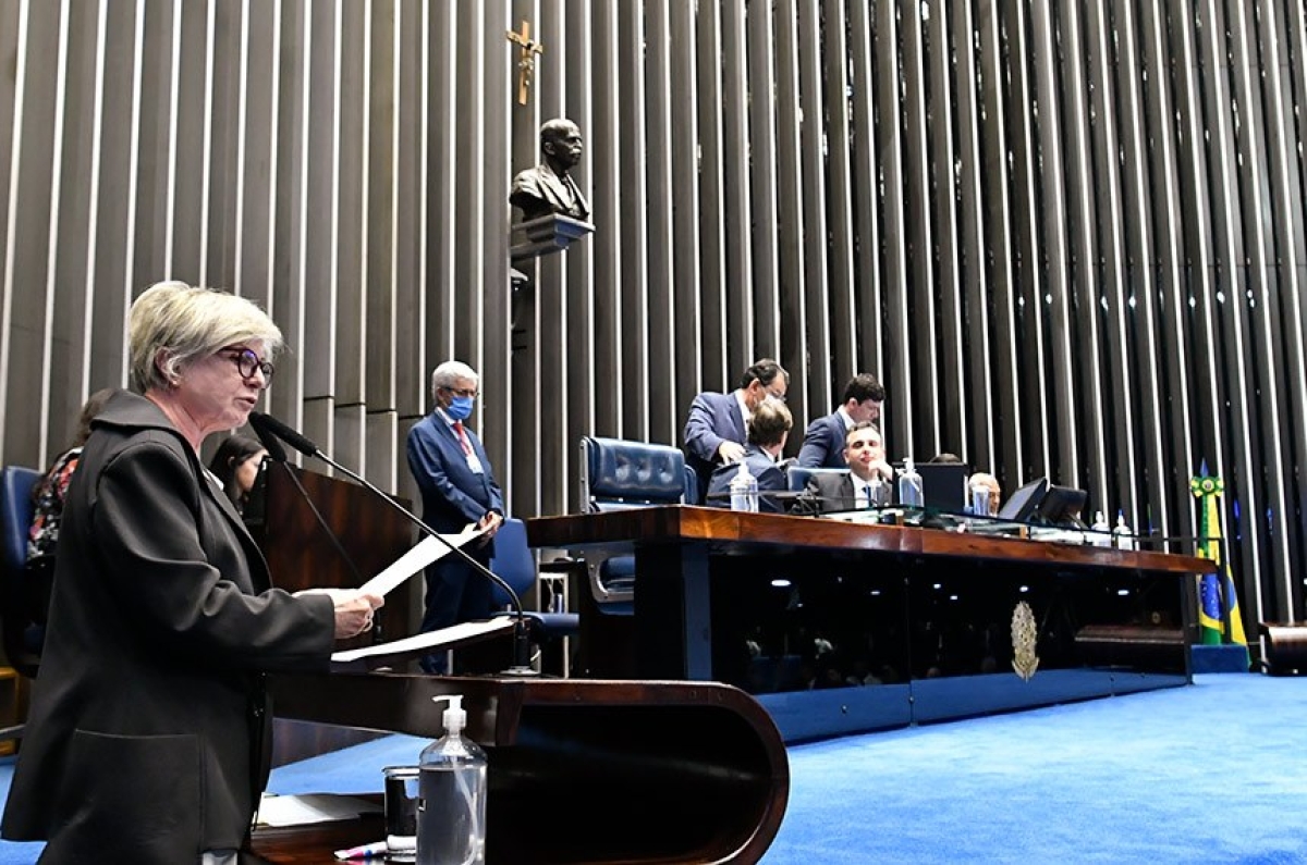 A relatora, Margareth Buzetti: cabe ao Congresso facilitar a inserção econômica por meio do empreendedorismo - Foto: Waldemir Barreto | Agência Senado