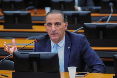 Eduardo Cury defendeu a modernização dos concursos públicos - Foto: Billy Boss | Câmara dos Deputados