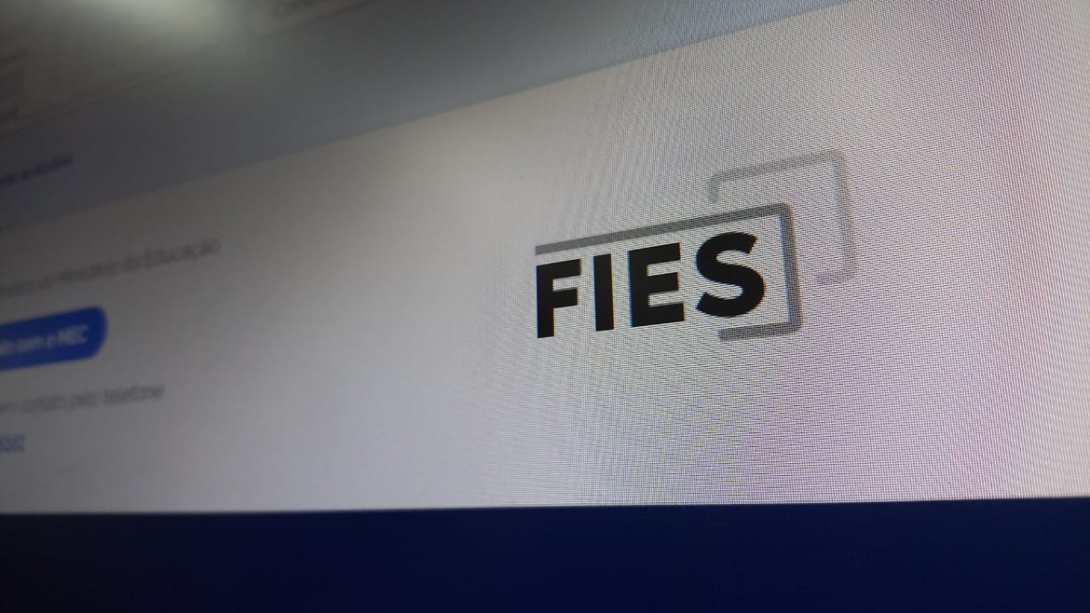 Os participantes da lista de espera devem acompanhar sua eventual pré-seleção no site do Fies, dentro do Portal Acesso ?nico do MEC - Foto: Divulgação | Grupo Tiradentes